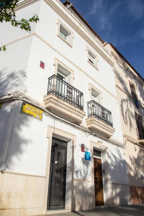 Alojamientos Puerta Palma Con Vistas Y Parking Badajoz Extérieur photo